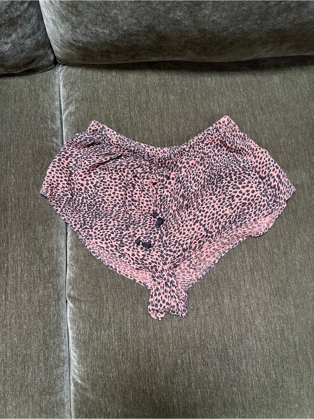 Women’s Pink Leopard Print Tie-Front Shorts